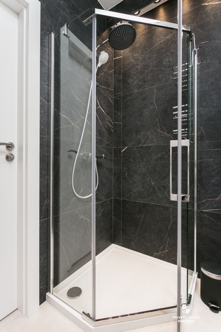 Air-conditioned 35m2 2 room in Novum II - Apartment - Rent - Kraków, Śródmieście / Stare Miasto