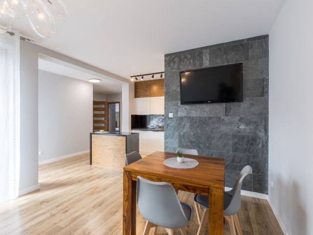 4 rooms, balcony, garage - Квартира - Оренда - Kraków, Podgórze / Bieżanów-Prokocim