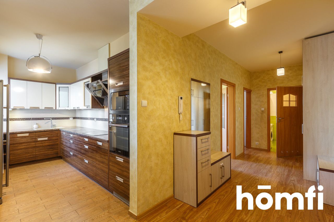 FOR RENT 3-ROOM APARTMENT WITH 2 PARKING PLACES IN THE GARAGE AND A BALCONY - Квартира - Оренда - Rzeszów, Zawiszy Czarnego