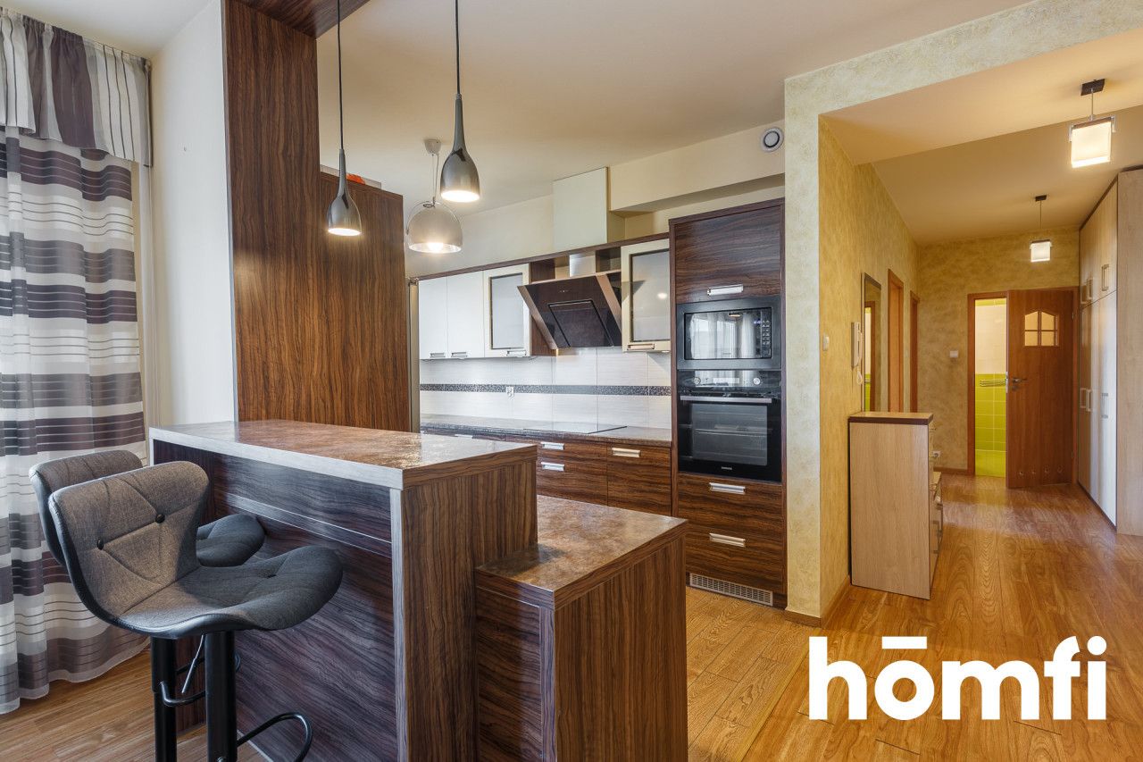 FOR RENT 3-ROOM APARTMENT WITH 2 PARKING PLACES IN THE GARAGE AND A BALCONY - Квартира - Оренда - Rzeszów, Zawiszy Czarnego