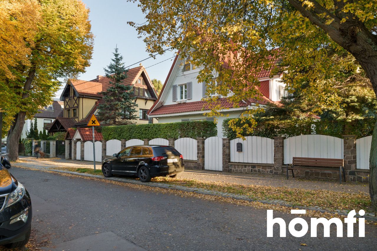 Piętrowy dom z ogrodem w sercu miasta - Dom - Wynajem - Gdańsk, Strzyża