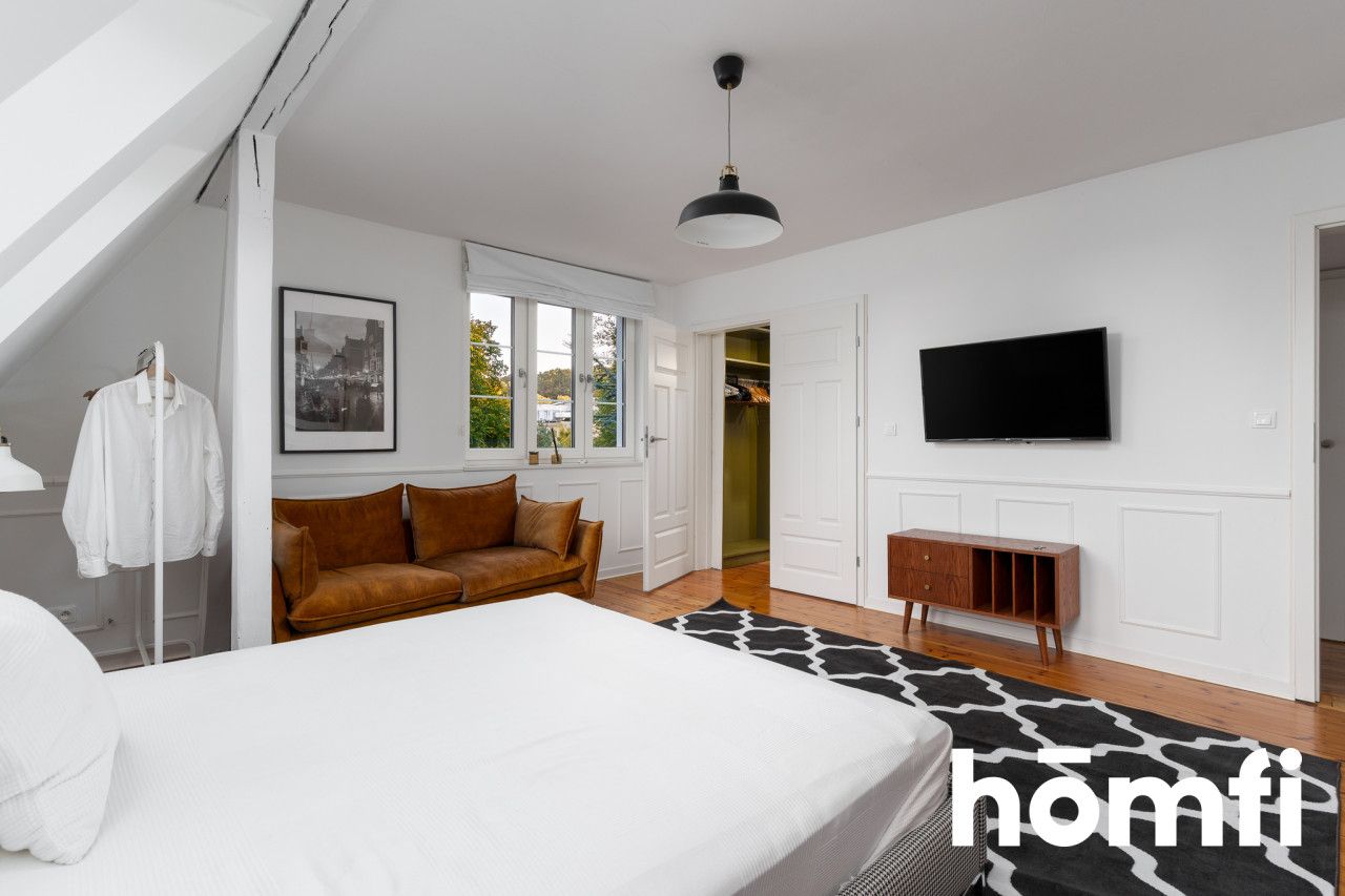 Piętrowy dom z ogrodem w sercu miasta - Dom - Wynajem - Gdańsk, Strzyża