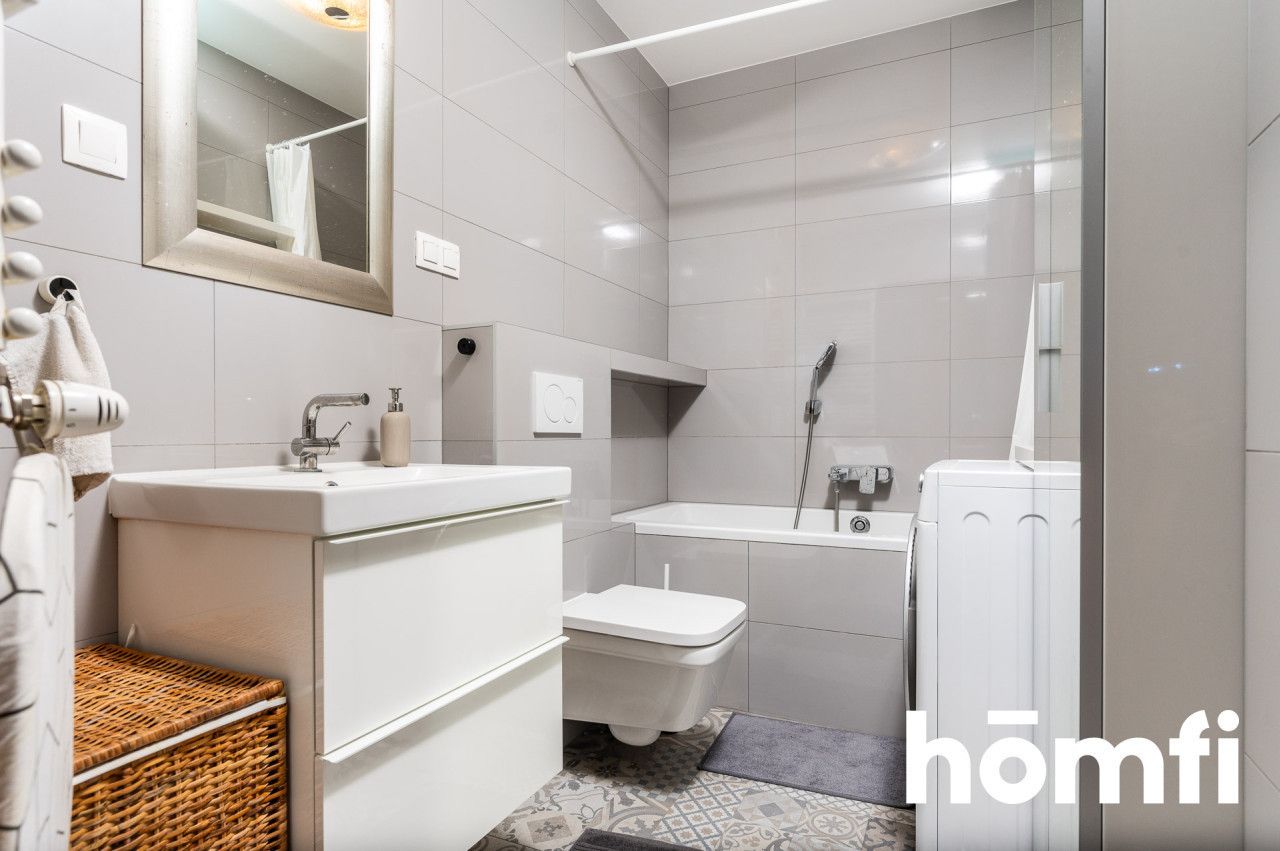 Spacious apartment in an ideal location - Квартира - Продаж - Kraków, Śródmieście / Grzegórzki