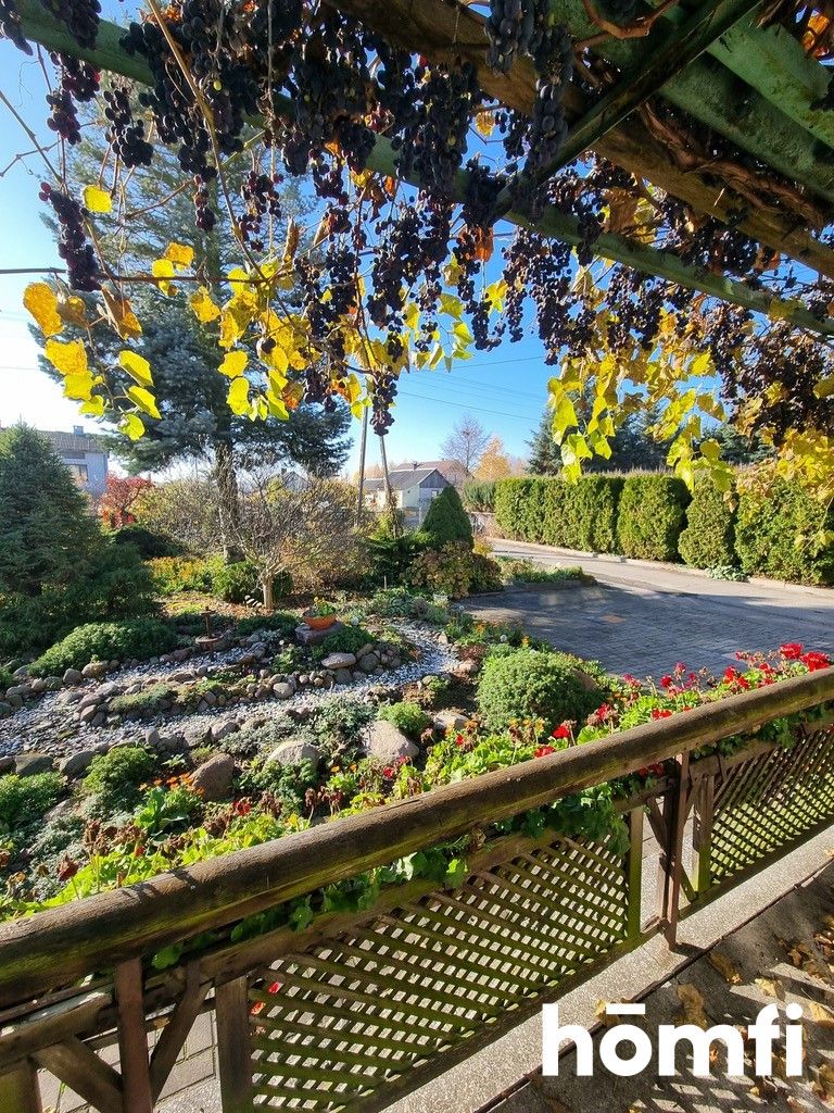 PRZESTRONNY DOM JEDNORODZINNY Z DUŻĄ DZIAŁKĄ - Dom - Sprzedaż - Radomski, Wierzbica / Zalesice-Kolonia