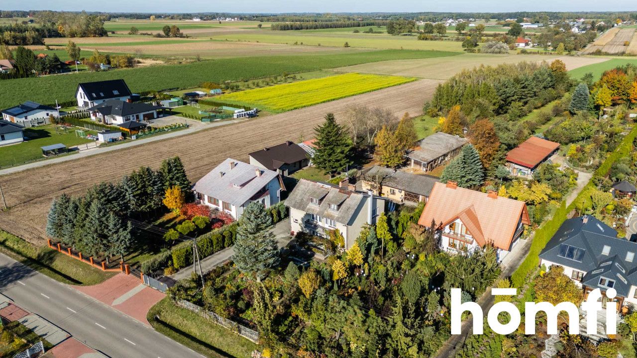 PRZESTRONNY DOM JEDNORODZINNY Z DUŻĄ DZIAŁKĄ - Dom - Sprzedaż - Radomski, Wierzbica / Zalesice-Kolonia