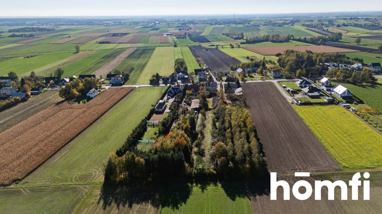 PRZESTRONNY DOM JEDNORODZINNY Z DUŻĄ DZIAŁKĄ - Dom - Sprzedaż - Radomski, Wierzbica / Zalesice-Kolonia