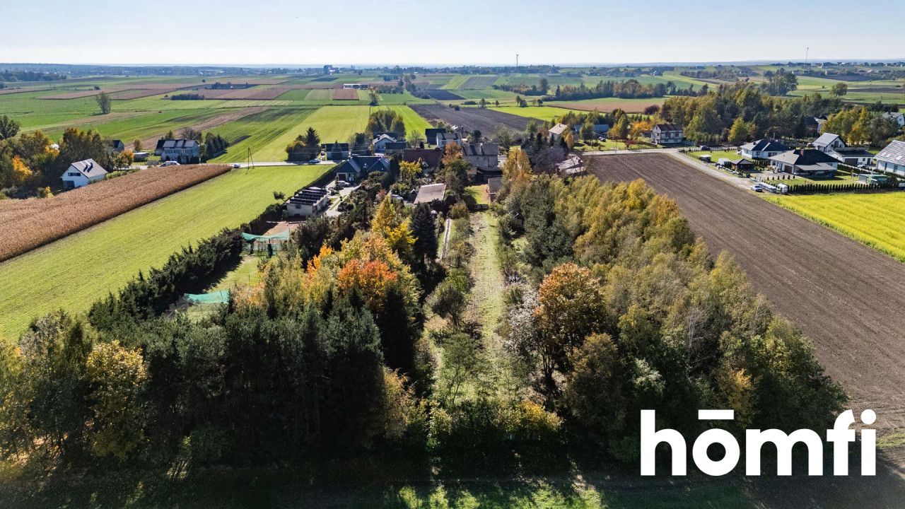 PRZESTRONNY DOM JEDNORODZINNY Z DUŻĄ DZIAŁKĄ - Dom - Sprzedaż - Radomski, Wierzbica / Zalesice-Kolonia