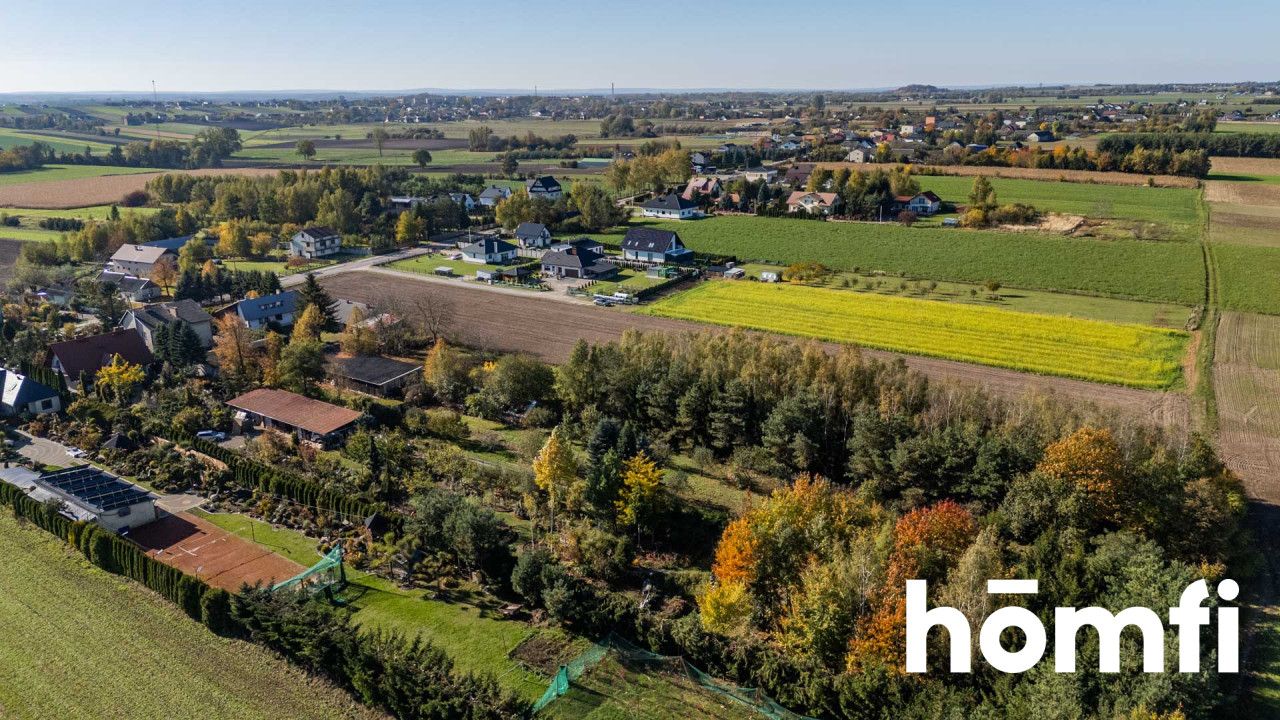 PRZESTRONNY DOM JEDNORODZINNY Z DUŻĄ DZIAŁKĄ - Dom - Sprzedaż - Radomski, Wierzbica / Zalesice-Kolonia