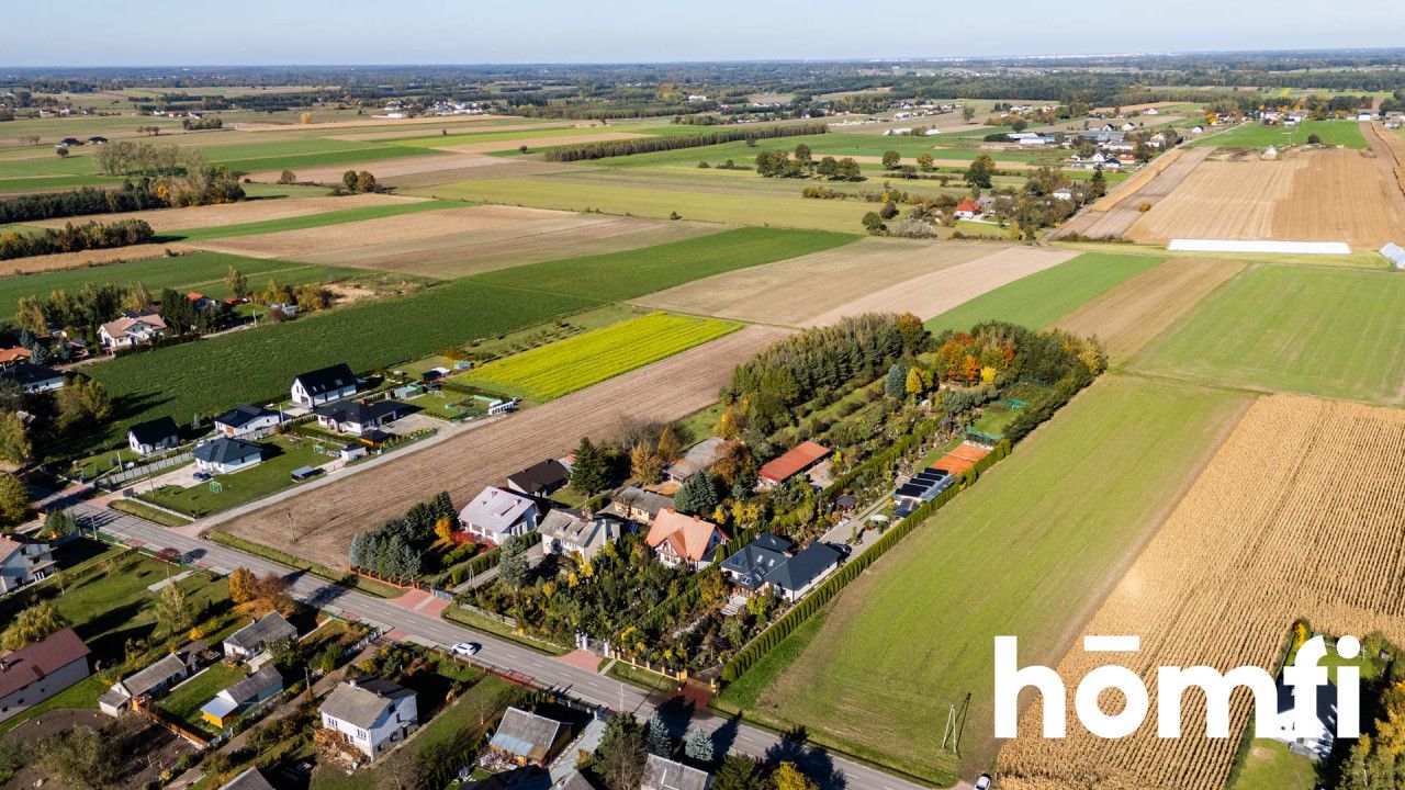 PRZESTRONNY DOM JEDNORODZINNY Z DUŻĄ DZIAŁKĄ - Dom - Sprzedaż - Radomski, Wierzbica / Zalesice-Kolonia