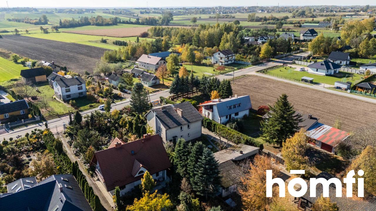 PRZESTRONNY DOM JEDNORODZINNY Z DUŻĄ DZIAŁKĄ - Dom - Sprzedaż - Radomski, Wierzbica / Zalesice-Kolonia