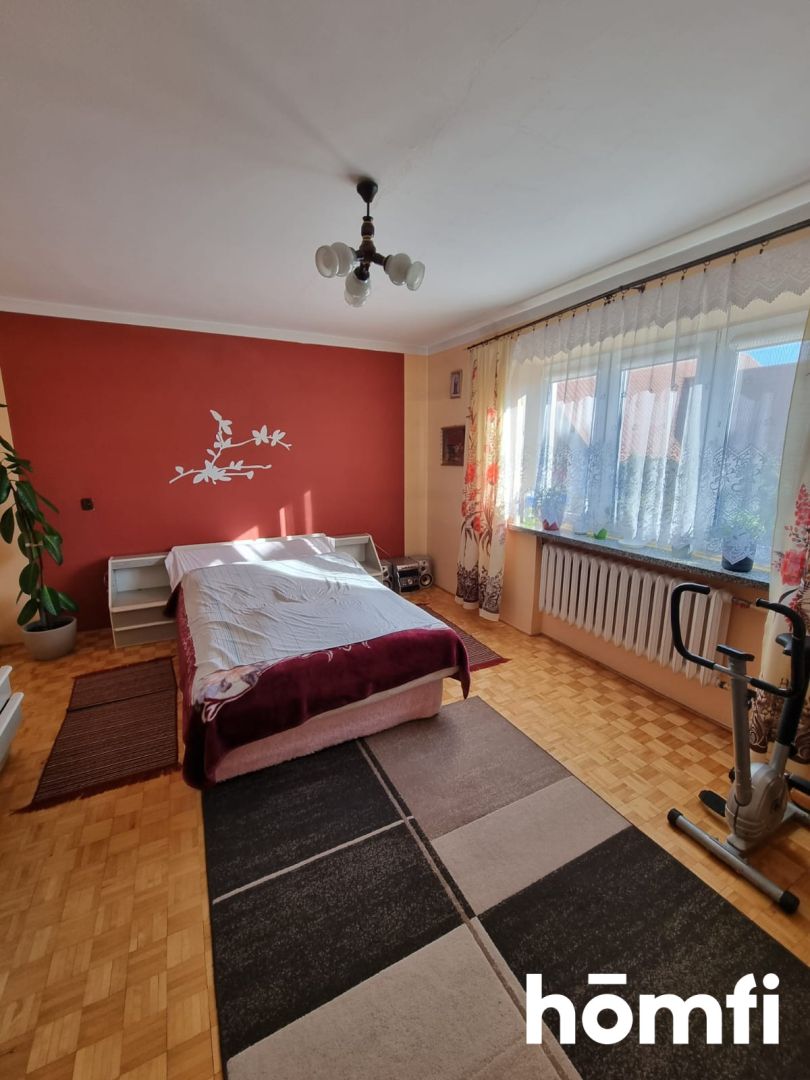 PRZESTRONNY DOM JEDNORODZINNY Z DUŻĄ DZIAŁKĄ - Dom - Sprzedaż - Radomski, Wierzbica / Zalesice-Kolonia