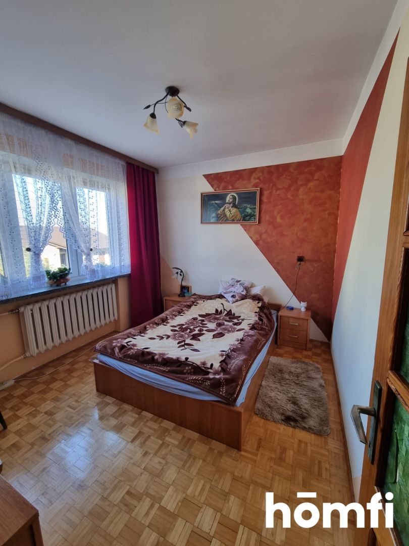 PRZESTRONNY DOM JEDNORODZINNY Z DUŻĄ DZIAŁKĄ - Dom - Sprzedaż - Radomski, Wierzbica / Zalesice-Kolonia