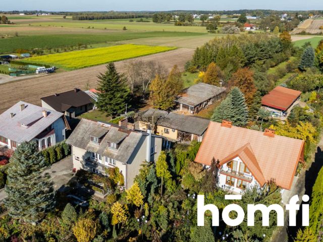 PRZESTRONNY DOM JEDNORODZINNY Z DUŻĄ DZIAŁKĄ - Dom - Sprzedaż - Radomski, Wierzbica / Zalesice-Kolonia