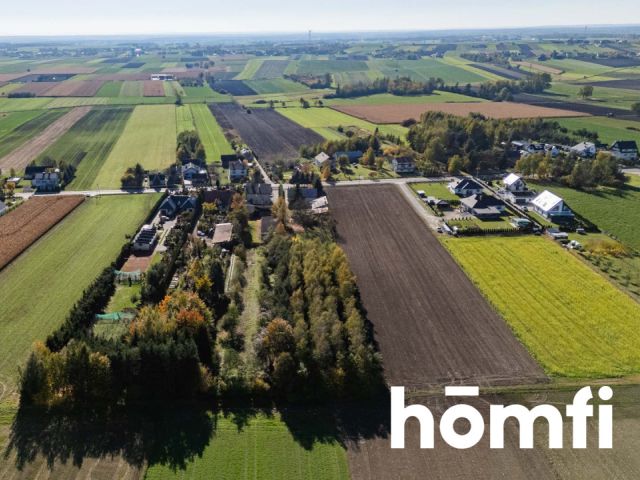 PRZESTRONNY DOM JEDNORODZINNY Z DUŻĄ DZIAŁKĄ - Dom - Sprzedaż - Radomski, Wierzbica / Zalesice-Kolonia