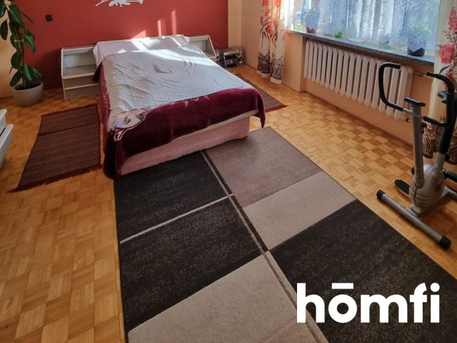 PRZESTRONNY DOM JEDNORODZINNY Z DUŻĄ DZIAŁKĄ - Dom - Sprzedaż - Radomski, Wierzbica / Zalesice-Kolonia