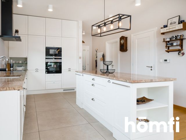 Nowoczesny, w pełni wyposażony dom z garażem i ogrodem w gminie Zielonki - Dom - Sprzedaż - Krakowski, Zielonki / Owczary