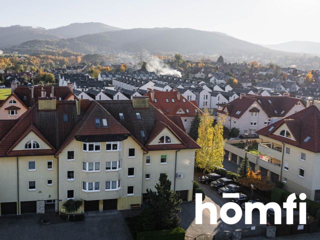 Dwupoziomowe mieszkanie z loggią, garażem i panoramą Beskidów, os. Cztery Pory Roku - Mieszkanie - Sprzedaż - Bielsko-Biała, Kamienica