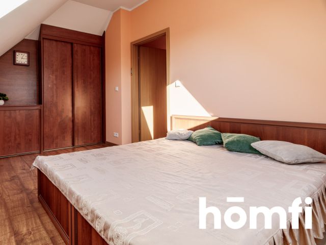 Dwupoziomowe mieszkanie z loggią, garażem i panoramą Beskidów, os. Cztery Pory Roku - Mieszkanie - Sprzedaż - Bielsko-Biała, Kamienica