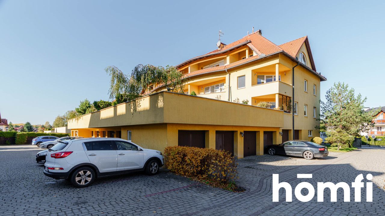 Dwupoziomowe mieszkanie z garażem i widokiem na góry, os. Cztery Pory Roku - Mieszkanie - Wynajem - Bielsko-Biała, Kamienica