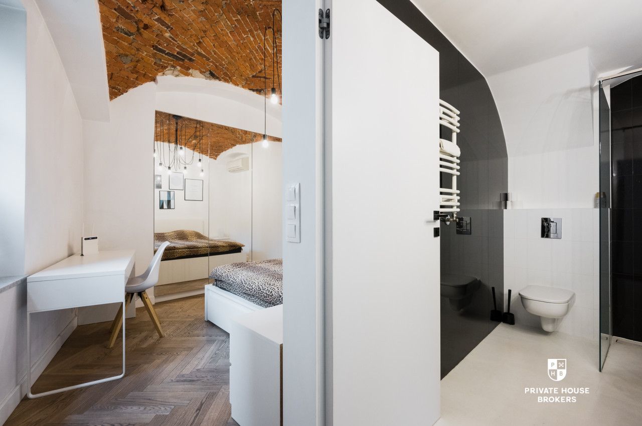 Stylish one bedroom 37m2 flat in Angel Wawel - Apartment - Rent - Kraków, Śródmieście / Stare Miasto