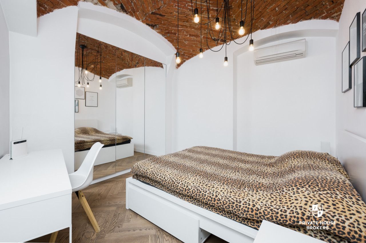 Stylish one bedroom 37m2 flat in Angel Wawel - Apartment - Rent - Kraków, Śródmieście / Stare Miasto