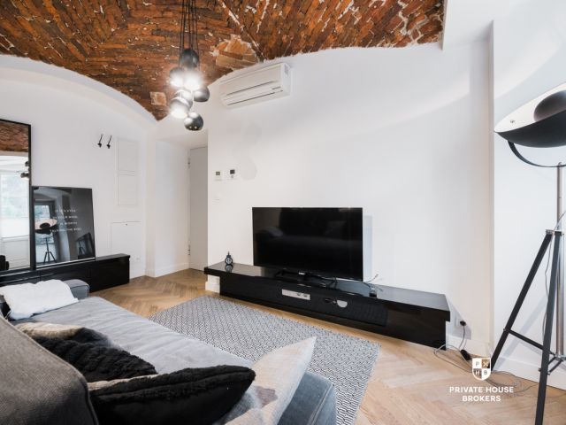 Stylish one bedroom 37m2 flat in Angel Wawel - Apartment - Rent - Kraków, Śródmieście / Stare Miasto