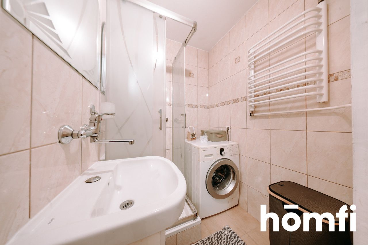 Do sprzedaży komfortowe mieszkanie o powierzchni 48,67 m², usytuowane na 3. piętrze z 4. Lokal gotowy do zamieszkania. - Mieszkanie - Sprzedaż - Toruń, Na Skarpie