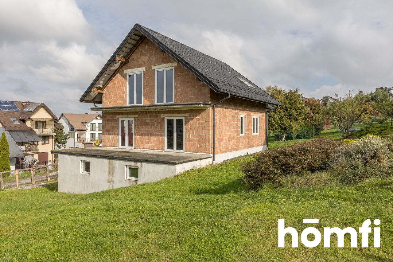 Dom na widokowej działce do wykończenia w Bochni - Dom - Sprzedaż - Bocheński, Bochnia