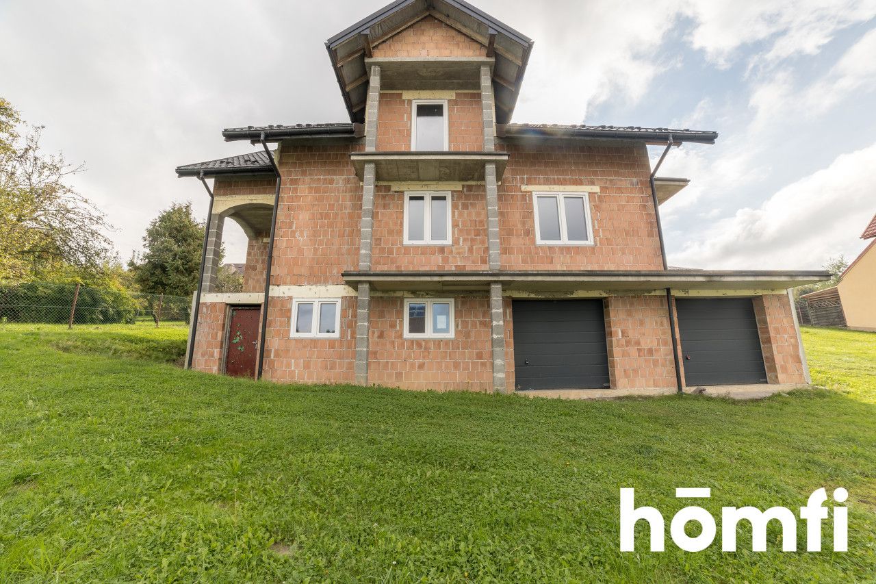 Dom na widokowej działce do wykończenia w Bochni - Dom - Sprzedaż - Bocheński, Bochnia