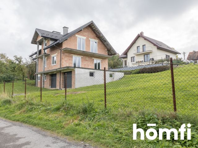 Dom na widokowej działce do wykończenia w Bochni - Dom - Sprzedaż - Bocheński, Bochnia