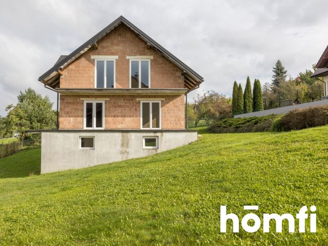 Dom na widokowej działce do wykończenia w Bochni - Dom - Sprzedaż - Bocheński, Bochnia