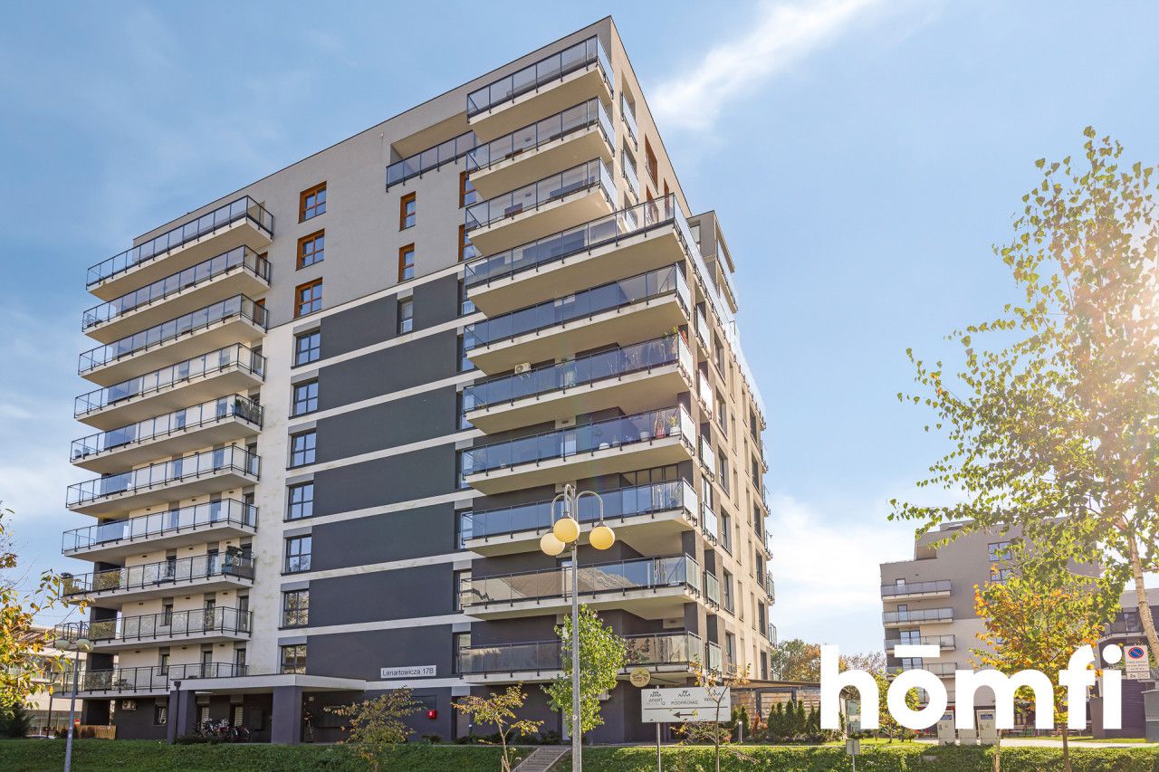 Luksusowy apartament z garażem w sercu miasta - Mieszkanie - Wynajem - Rzeszów, Śródmieście