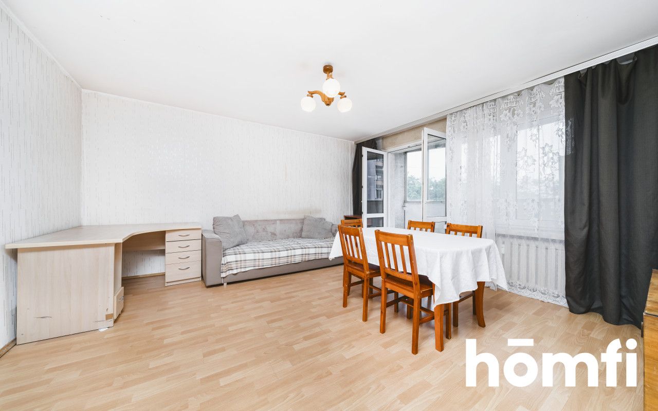 3-room apartment for renovation - Apartment - Sale - Kraków, Nowa Huta / Mistrzejowice