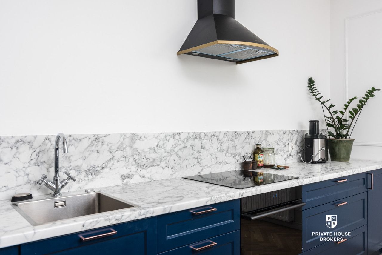 Breathtaking Apartment with a 20 m² Terrace | Top Floor | High Standard – Air Conditioning | Green Surroundings - Apartment - Rent - Kraków, Nowa Huta / Czyżyny