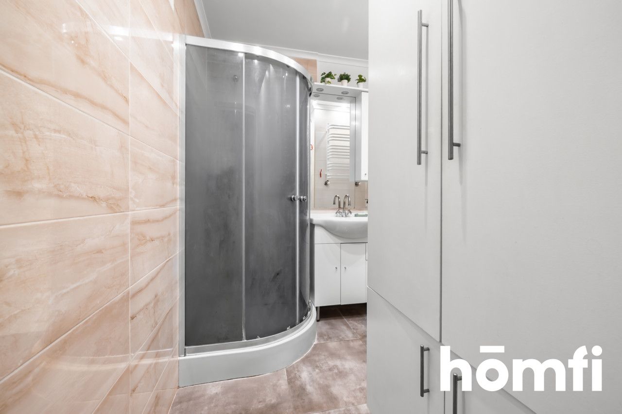 PRZESTRONNE MIESZKANIE Z DUŻYM POTENCJAŁEM - Mieszkanie - Sprzedaż - Lubelski, Jastków / Snopków