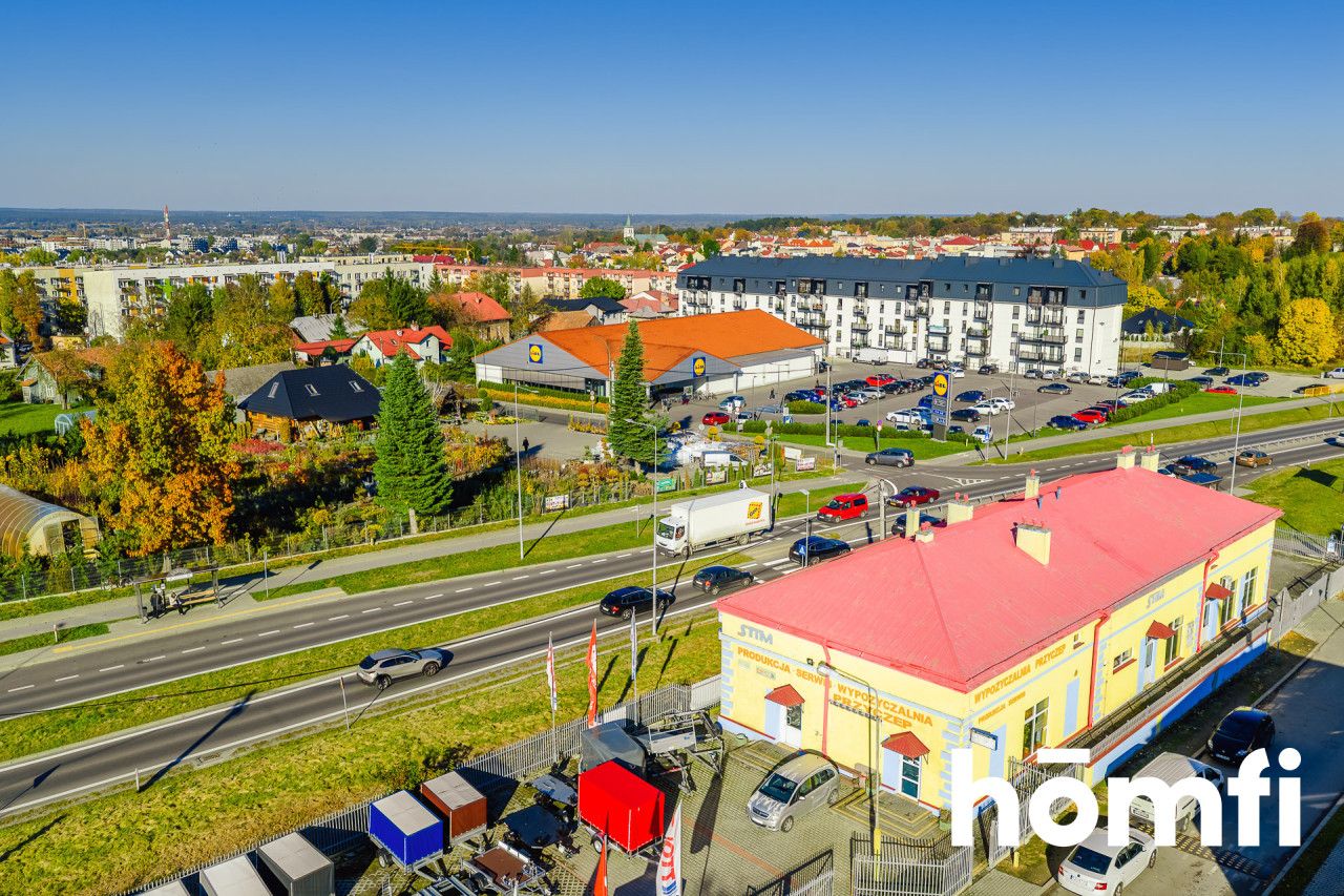 Nieruchomość komercyjna z potencjałem – Łańcut - Lokal użytkowy - Sprzedaż - Łańcucki, Łańcut