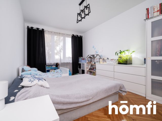 Rozkładowe M2 z balkonami w centrum Pabianic - Mieszkanie - Sprzedaż - Pabianicki, Pabianice