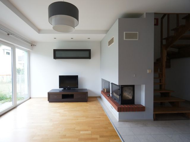 Dom jednorodzinny w zabudowie szeregowej, 120 m2, 2 poziomy, ogródek, taras, garaż - Park Eko - Dom - Wynajem - Wielicki, Niepołomice