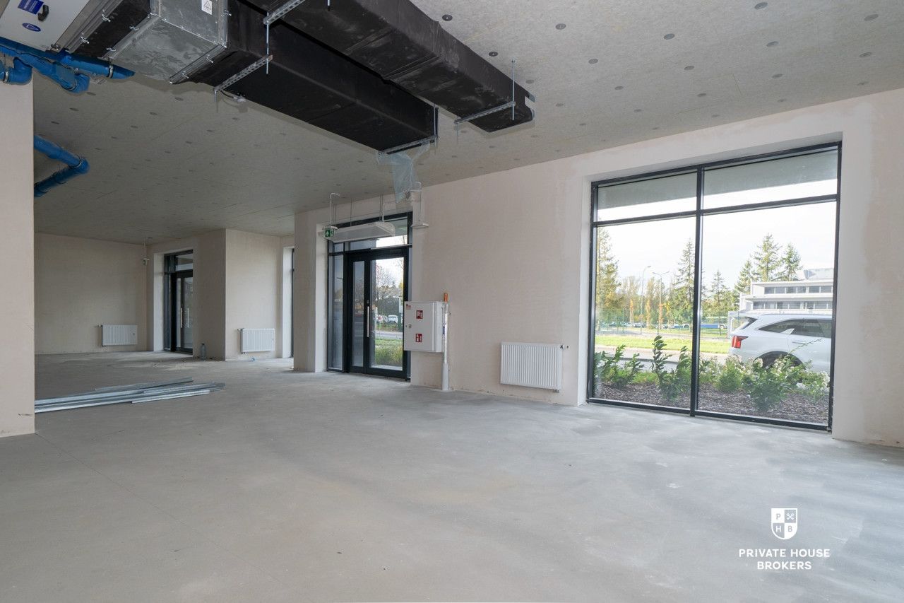 Commercial space for rent Walerego Sławka street 178 sqm - Commercial premises - Rent - Kraków, Podgórze