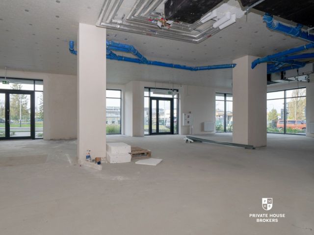Commercial space for rent Walerego Sławka street 178 sqm - Commercial premises - Rent - Kraków, Podgórze