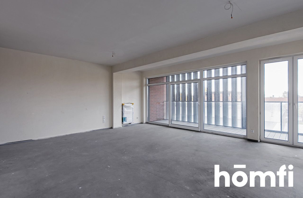 SPACIOUS APARTMENT WITH TWO LOGGIAS – 3C Koszarowa Street, Gniezno - Квартира - Продаж - Gnieźnieński, Gniezno