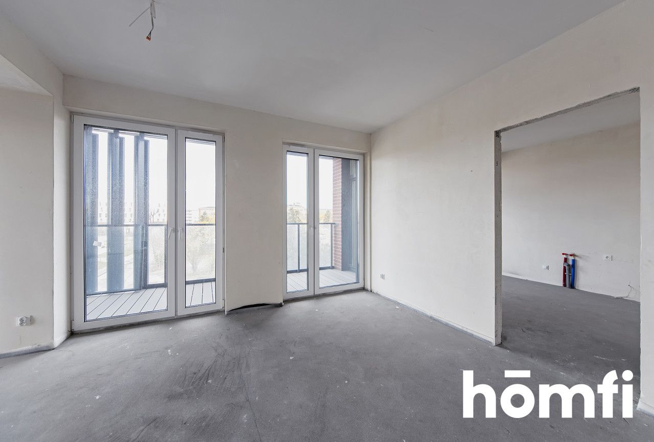 SPACIOUS APARTMENT WITH TWO LOGGIAS – 3C Koszarowa Street, Gniezno - Квартира - Продаж - Gnieźnieński, Gniezno