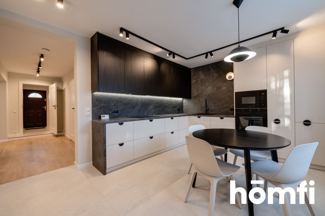 Duże, jasne i przestronne mieszkanie na parterze w 2-lokalowym budynku - Mieszkanie - Wynajem - Zwoleński, Zwoleń