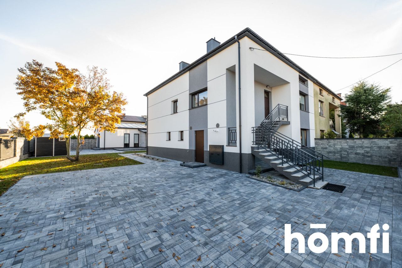 Duże, jasne i przestronne mieszkanie na parterze w 2-lokalowym budynku - Mieszkanie - Wynajem - Zwoleński, Zwoleń