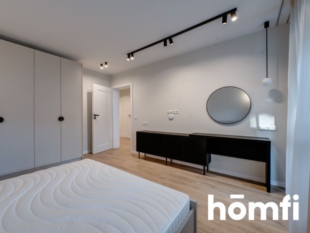 Duże, jasne i przestronne mieszkanie na parterze w 2-lokalowym budynku - Mieszkanie - Wynajem - Zwoleński, Zwoleń