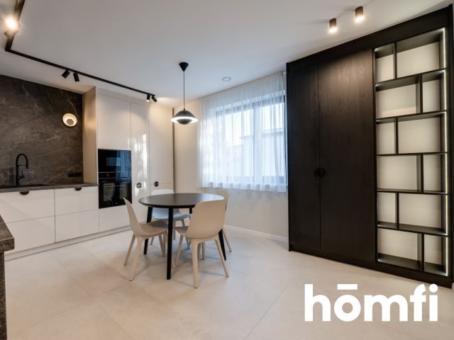 Duże, jasne i przestronne mieszkanie na parterze w 2-lokalowym budynku - Mieszkanie - Wynajem - Zwoleński, Zwoleń