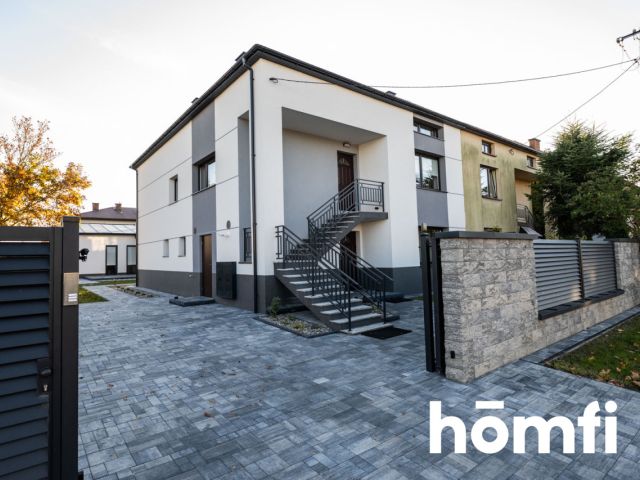 Duże, jasne i przestronne mieszkanie na parterze w 2-lokalowym budynku - Mieszkanie - Wynajem - Zwoleński, Zwoleń