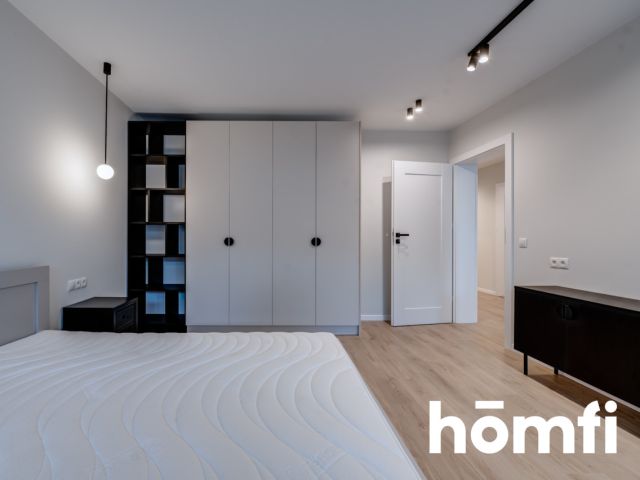 Duże, jasne i przestronne mieszkanie na parterze w 2-lokalowym budynku - Mieszkanie - Wynajem - Zwoleński, Zwoleń