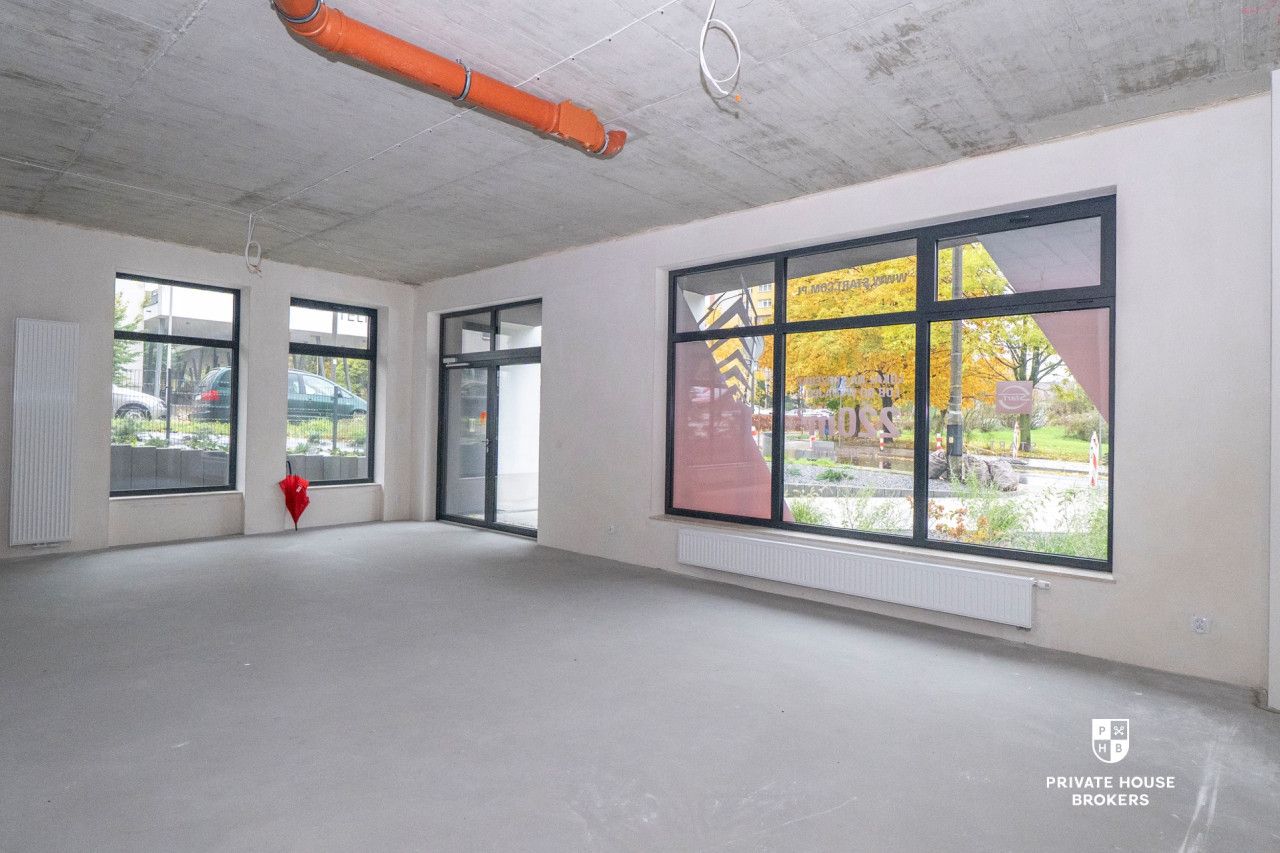 Commercial space for rent 220 sqm Republiki Korczakowskiej street - Commercial premises - Rent - Kraków, Podgórze