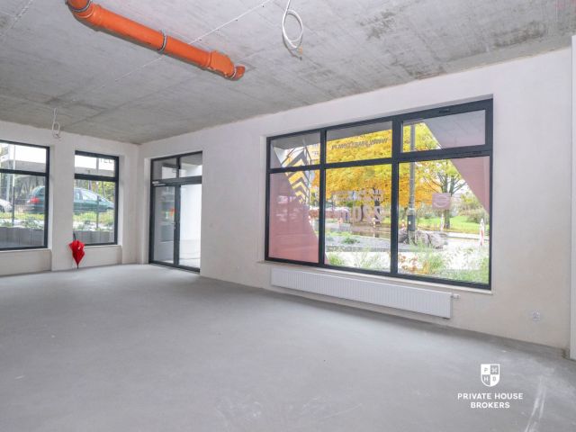 Commercial space for rent 220 sqm Republiki Korczakowskiej street - Commercial premises - Rent - Kraków, Podgórze